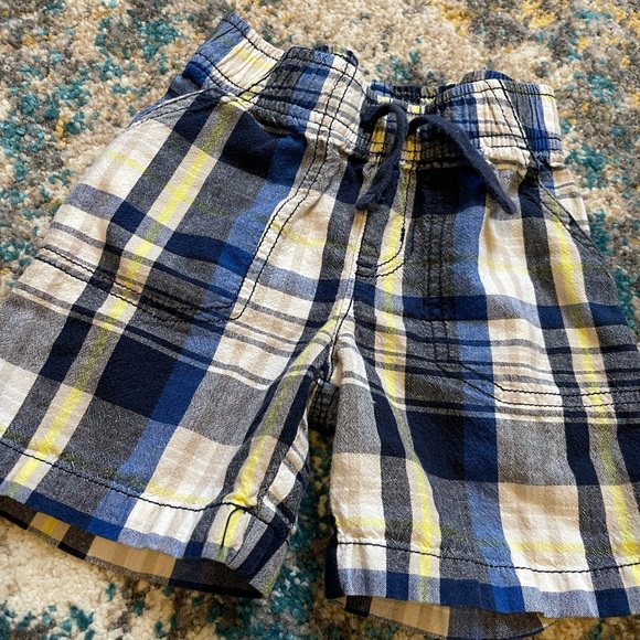 Plaid shorts for toddler boy 2T ( 3) - Picture 7 of 8